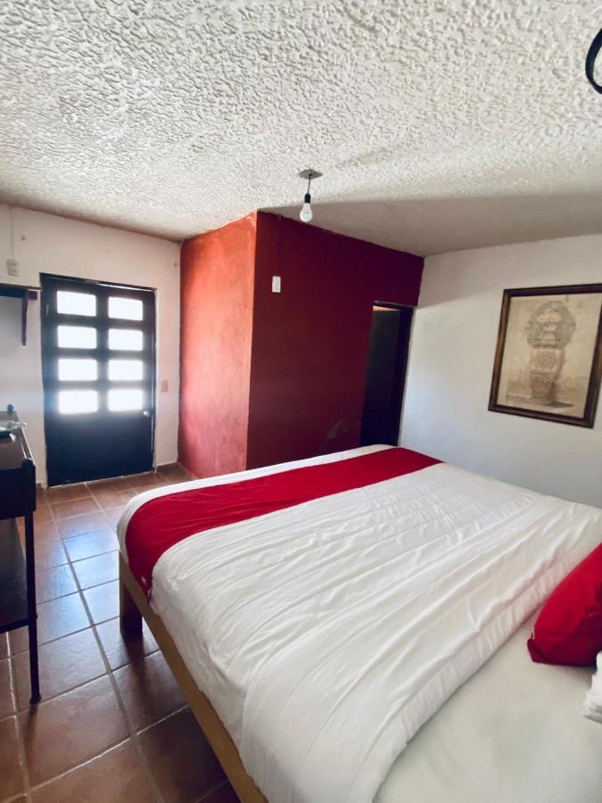 Hotel De Cervantes San Sebastián del Oeste Extérieur photo