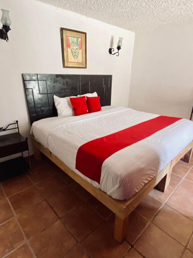 Hotel De Cervantes San Sebastián del Oeste Extérieur photo